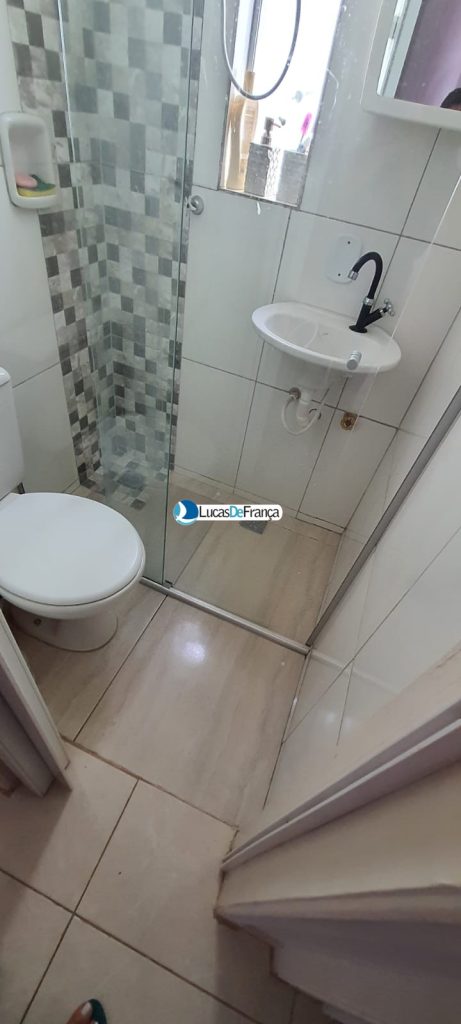 Apartamento na Quadra 4 - bloco R 2º andar (7)