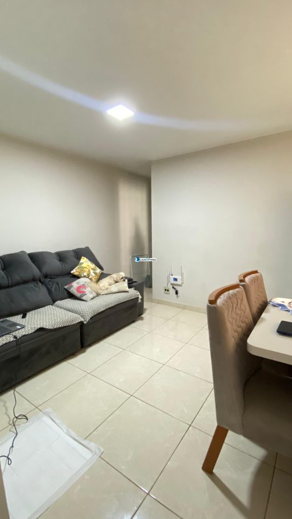 Apartamento na Quadra 4 - bloco R 2º andar (8)