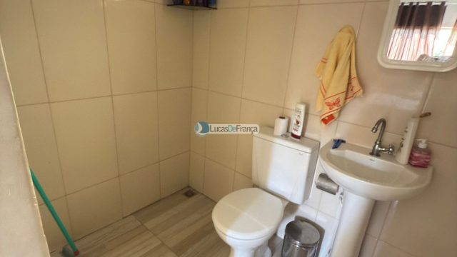 DUAS CASAS NO SETOR TRADICIONAL – AVENIDA MARANHÃO