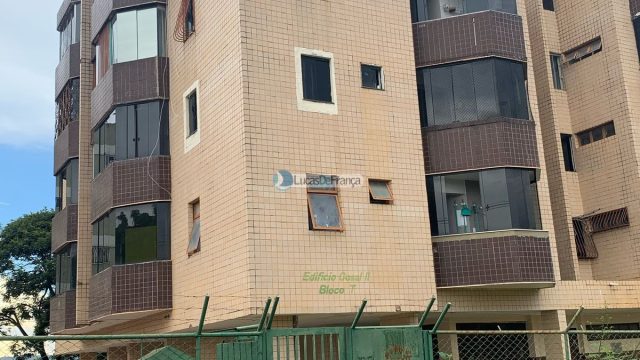 APARTAMENTO À VENDA NA VILA BURITIS