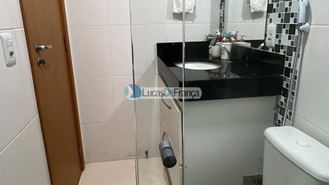 APARTAMENTO COM 107m2 – SRL – Quadra 04