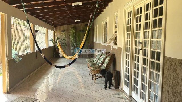 Casa no Arapongas – Qd 11 Cj H (Próximo ao Mercado Mariana)
