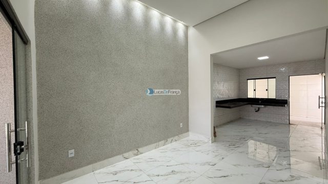 Casa Nova e Moderna na Quadra 06 conjunto J Jardim Roriz