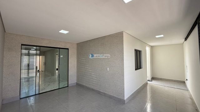 Casa Nova e Moderna na Quadra 06 conjunto J Jardim Roriz