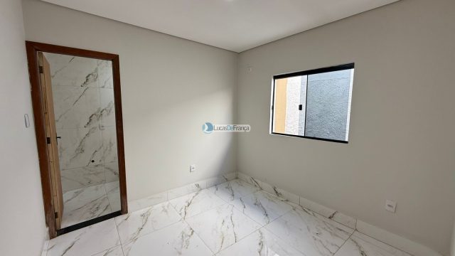 Casa Nova e Moderna na Quadra 06 conjunto J Jardim Roriz