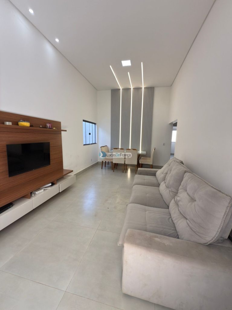 Casa Moderna à Venda no Buritis 4 (5)