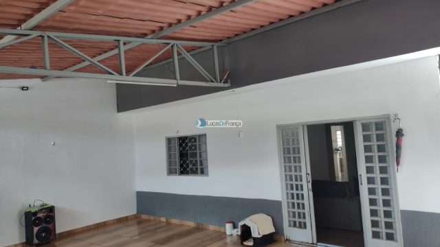 Casa na Estância Três