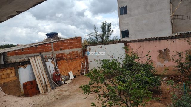 Casa na Estância Três