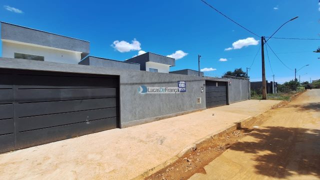 Casa no Condomínio Morada Nobre