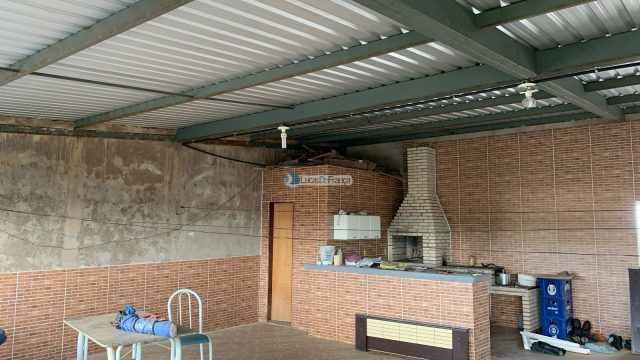 Excelente Prédio Comercial no Setor de Oficinas Planaltina-DF.