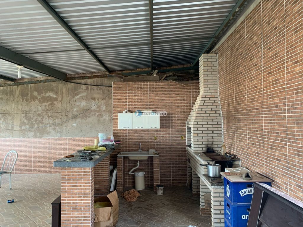 Prédio Comercial no Setor de Oficinas Planaltina-DF. (9)