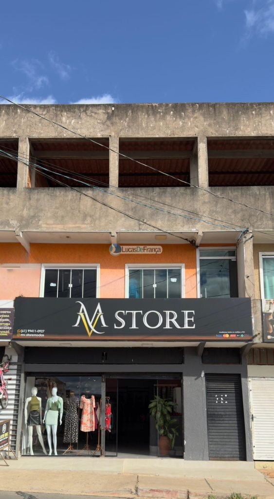 Sobrado com loja comercial no Arapoangas (1)