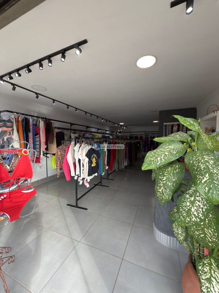 Sobrado com loja comercial no Arapoangas (7)