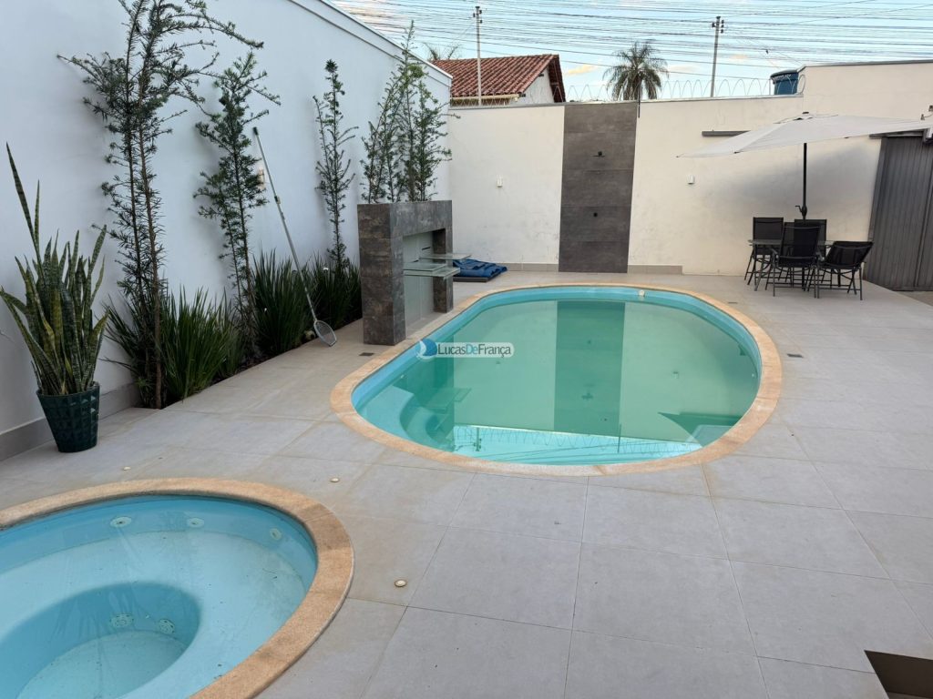Casa à Venda na Avenida Contorno da Vila Vicentina (15)