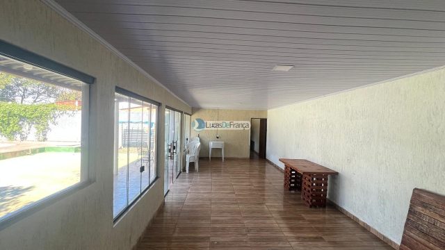 Casa na Horta Comunitária – Oportunidade Imperdível!