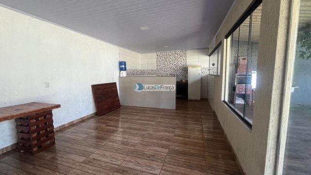 Casa na Horta Comunitária – Oportunidade Imperdível!
