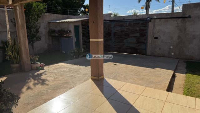 Casa no condomínio Veneza no Arapongas