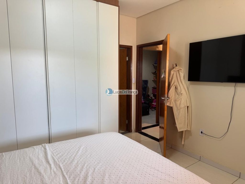 casa no condomínio Veneza no Arapongas (7)