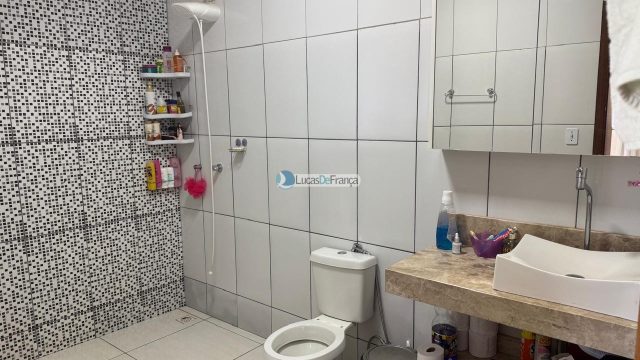 Casa no condomínio Veneza no Arapongas