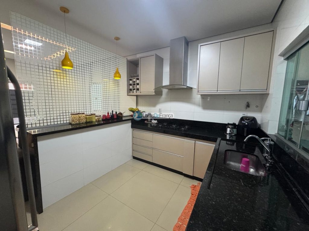 Imóvel Na Vila Militar (13)