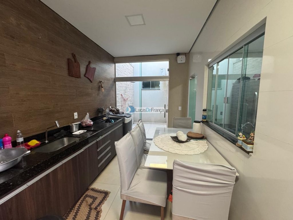 Imóvel Na Vila Militar (16)