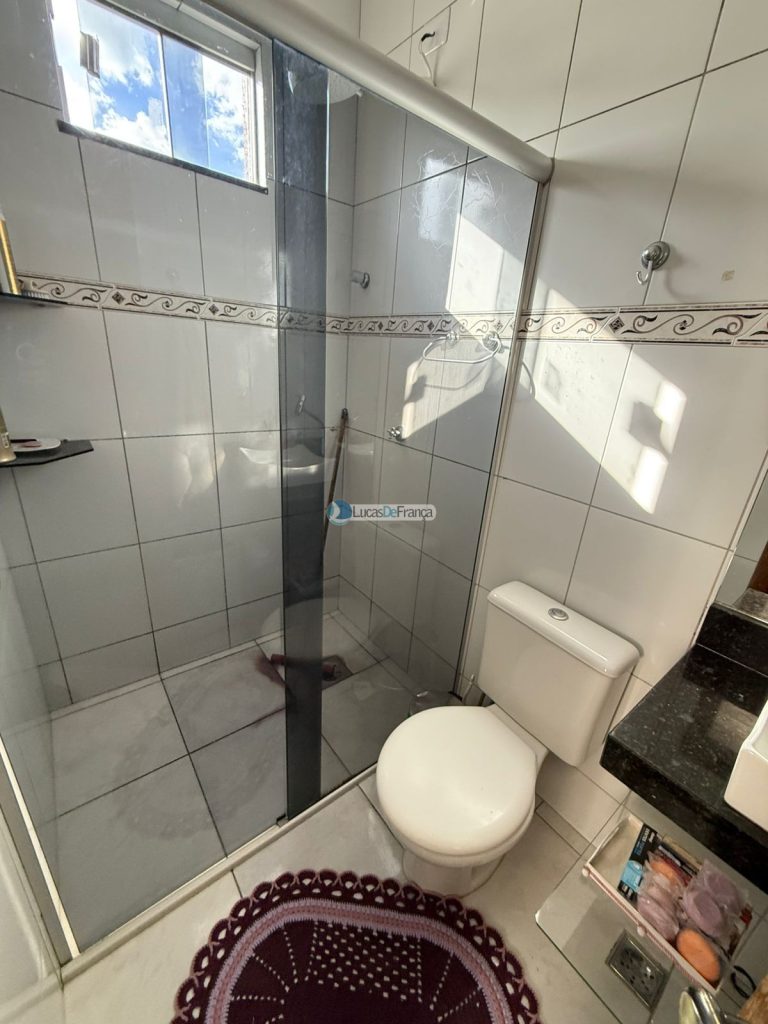 Linda e Excelente casa bem localizada. (3)