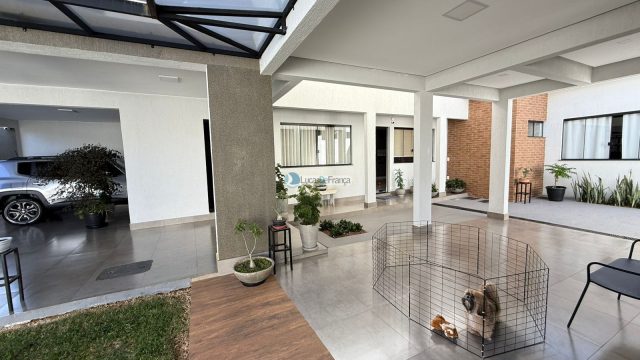 Casa de alto padrão na Vila Vicentina