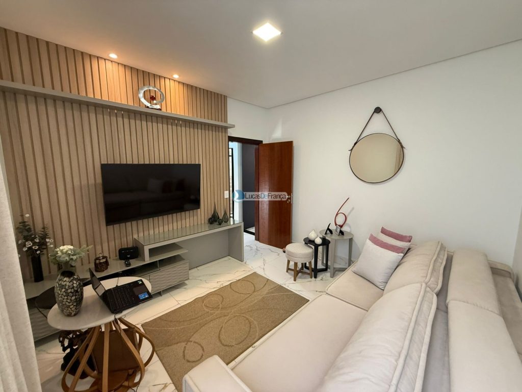 casa de alto padrão na Vila Vicentina (11)