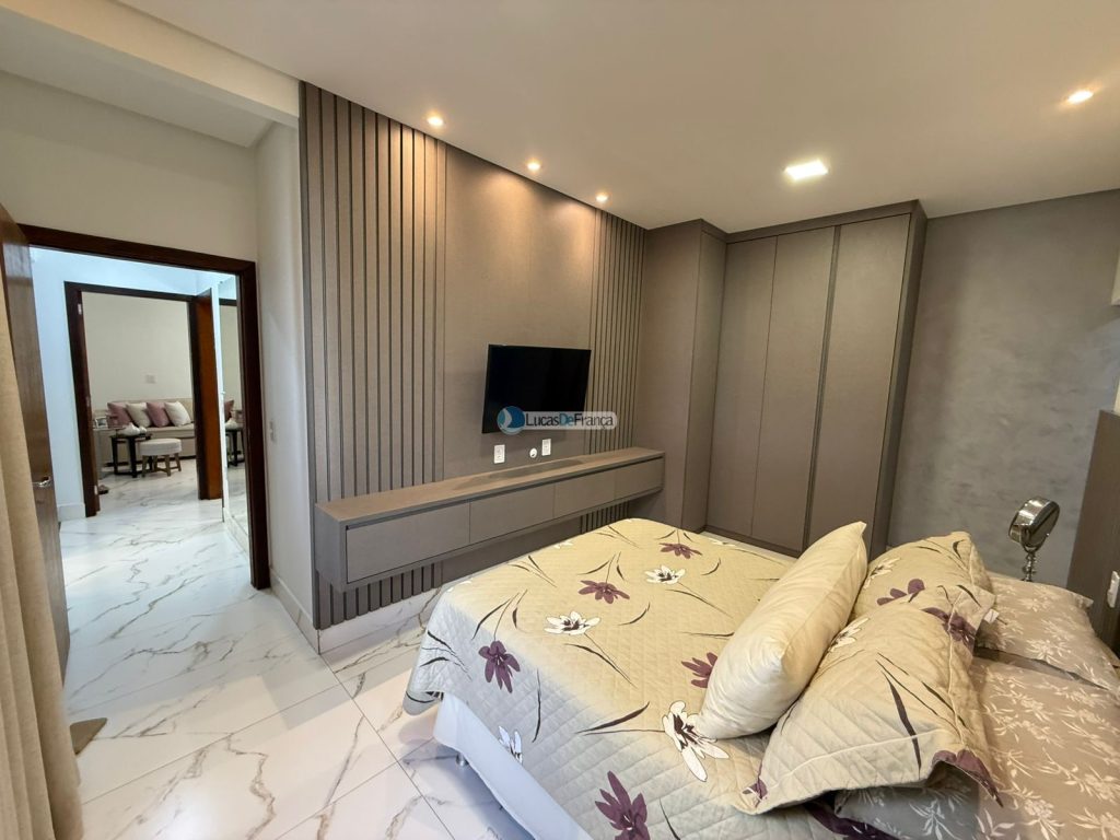 casa de alto padrão na Vila Vicentina (13)