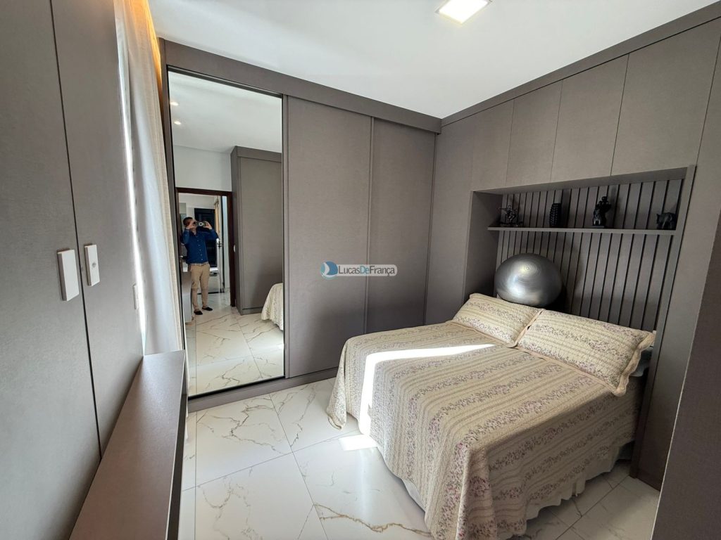 casa de alto padrão na Vila Vicentina (14)