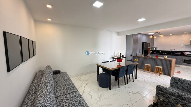 Casa de alto padrão na Vila Vicentina