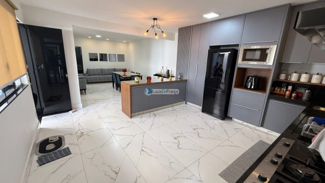 Casa de alto padrão na Vila Vicentina