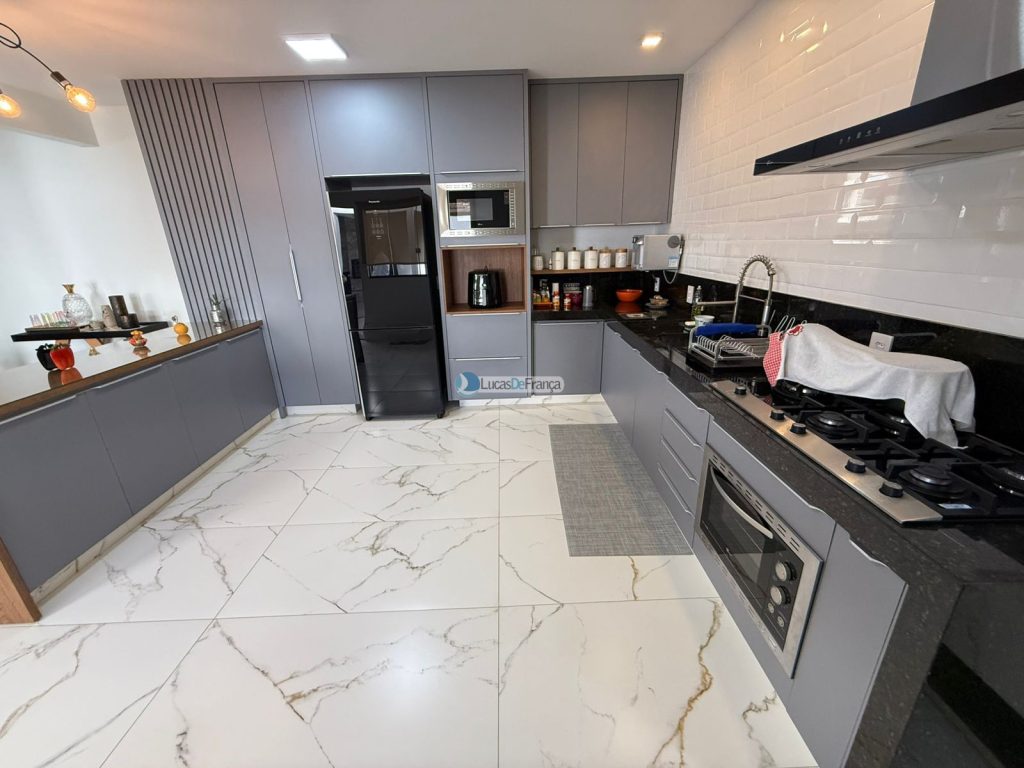 casa de alto padrão na Vila Vicentina (6)