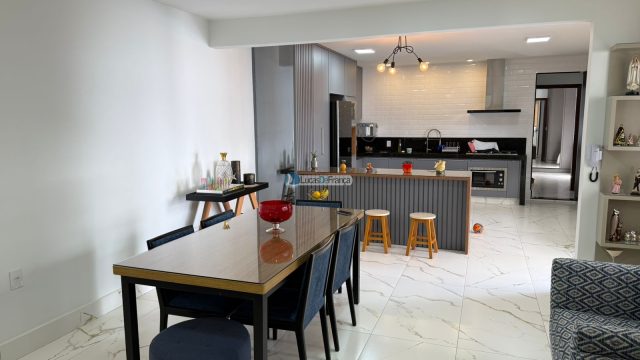 Casa de alto padrão na Vila Vicentina