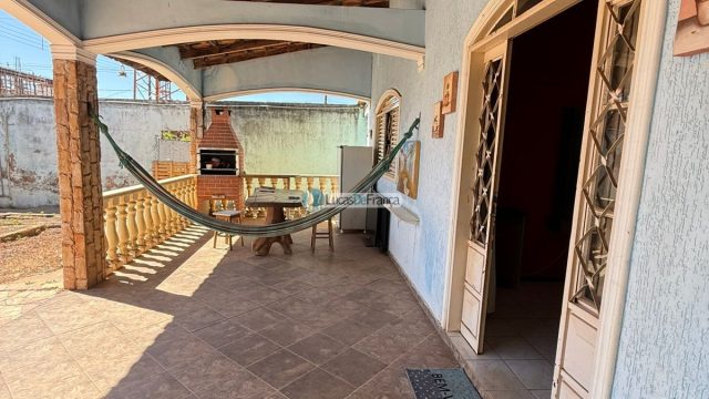 Casa Térrea com Piscina à Venda – Portal do Amanhecer III, Planaltina/DF