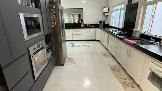 Imóvel à venda na Avenida São Paulo, com escritura e registro em dia