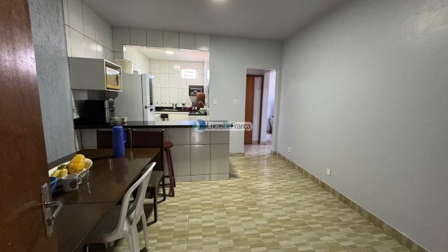 Prédio na Qd 2 do Jardim Roriz