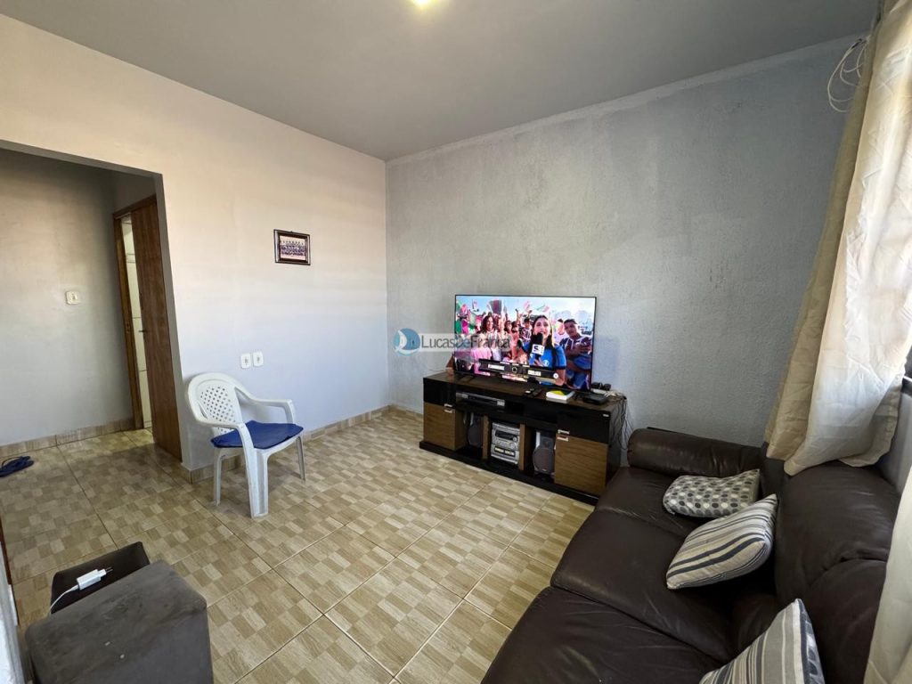 Prédio na Qd 2 do Jardim Roriz (13)