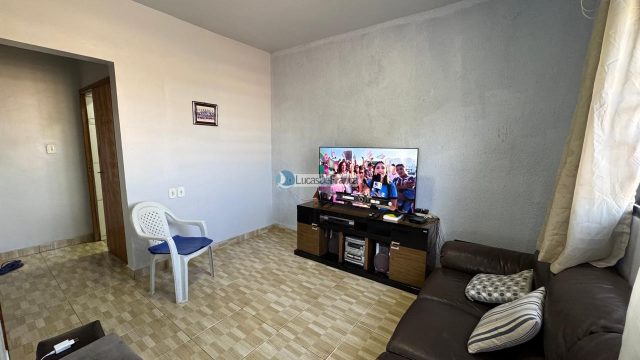 Prédio na Qd 2 do Jardim Roriz