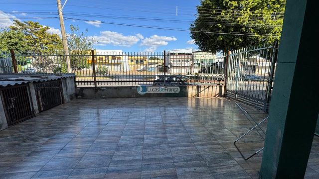 Prédio na Qd 2 do Jardim Roriz