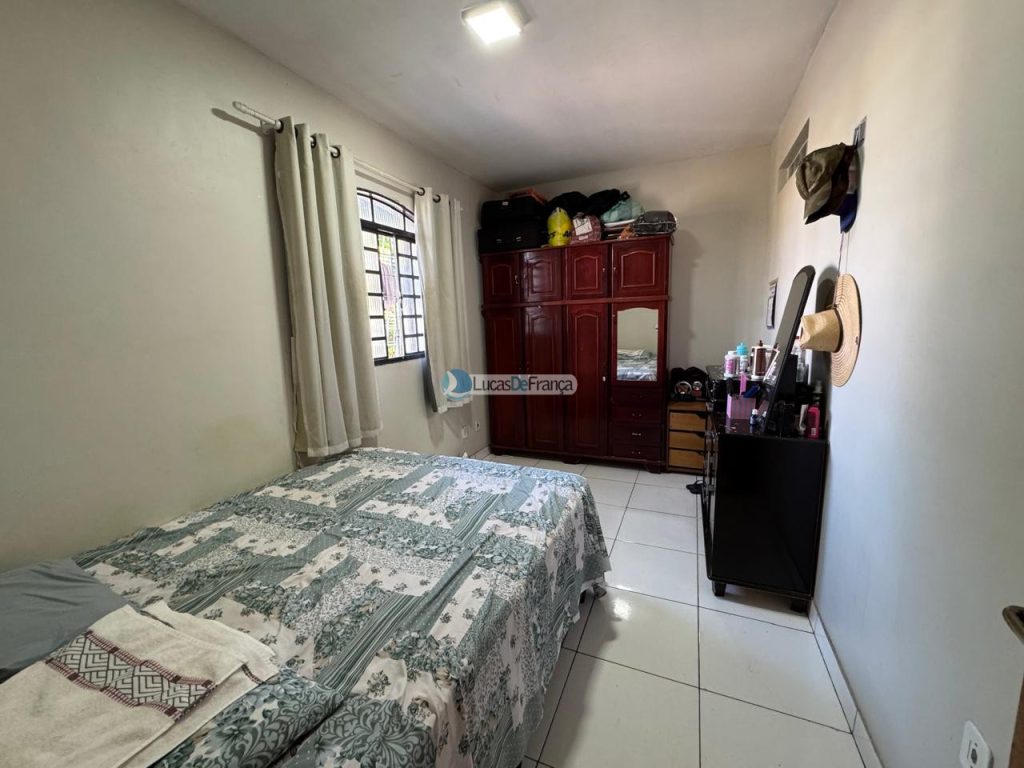 Prédio na Qd 2 do Jardim Roriz (18)