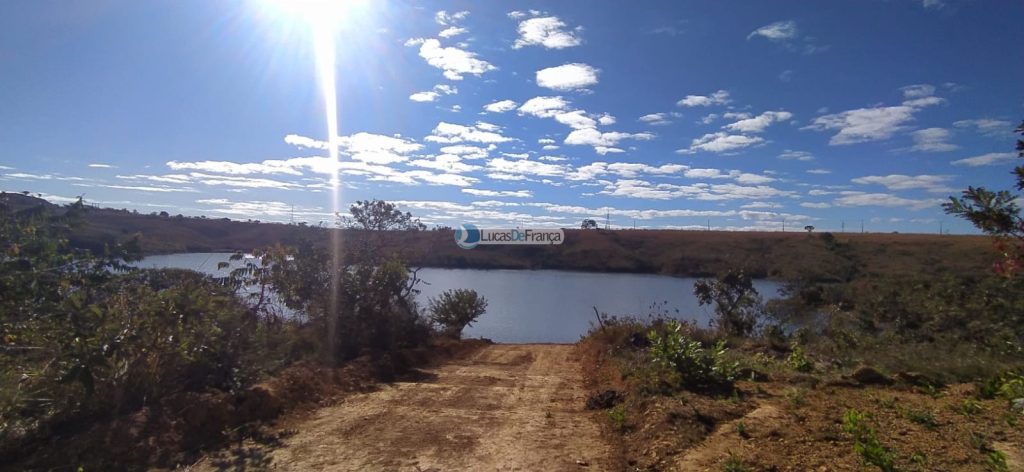 Rancho na Barragem dos Queimados -GO (1)
