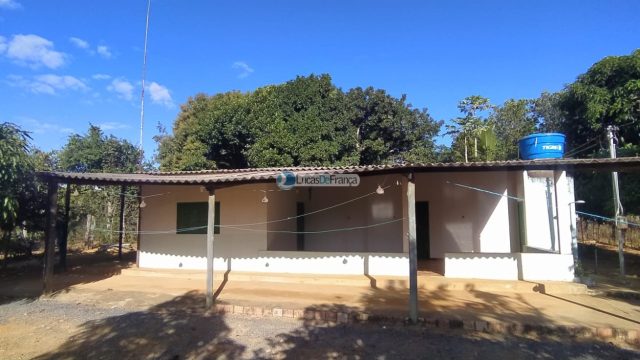 Rancho na Barragem dos Queimados -GO