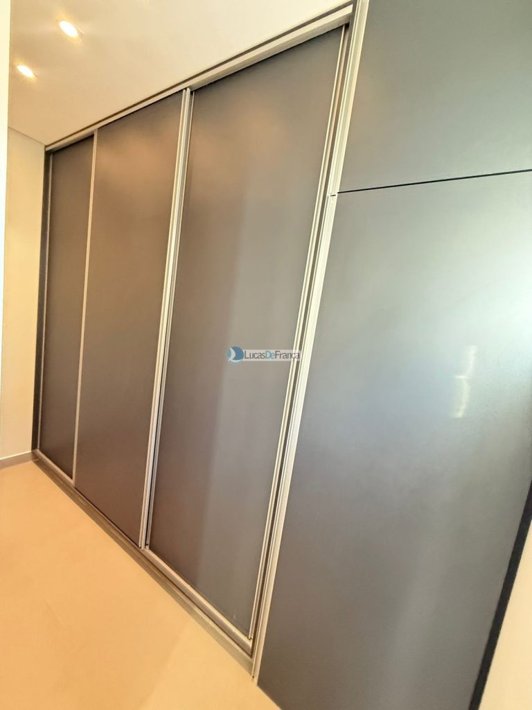 casa de alto padrão na Avenida São Paulo Setor Tradicional (14)