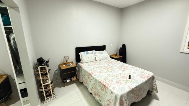 Casa na Vila Militar (SRO)