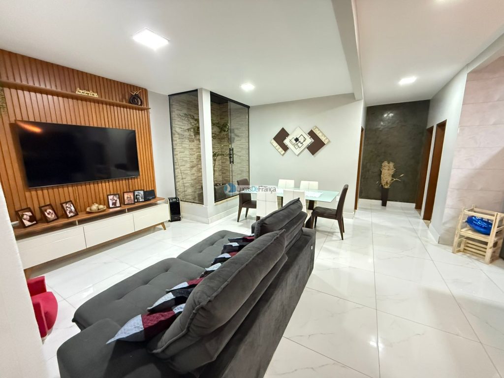 Casa na Vila Militar (SRO) (4)