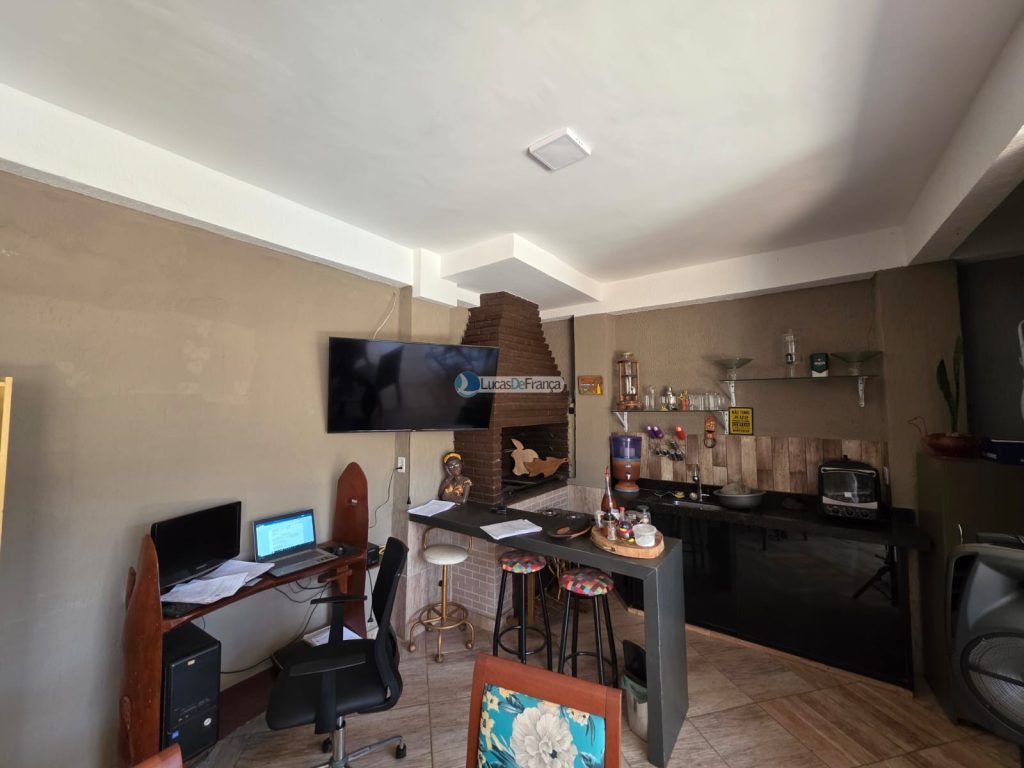 Casa no Bairro Arapoangas Qd. 3D- conj. B (16)