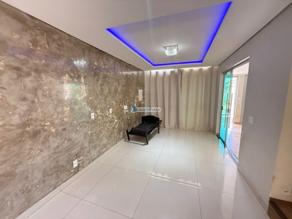 casa no Buritis IV Quadra 26 (6)