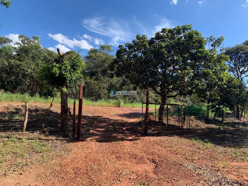 Chácara no Núcleo Rural Santos Dumont (20)
