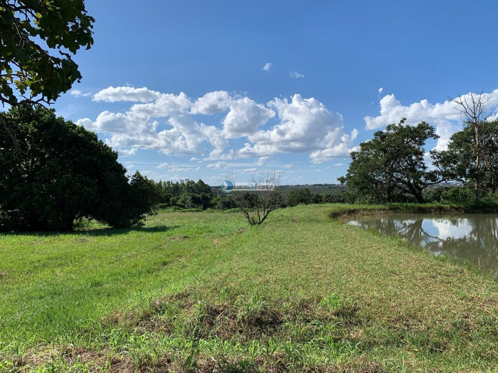 Chácara no Núcleo Rural Santos Dumont (24)